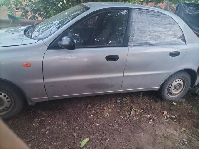 Серый Дэу Сенс, объемом двигателя 0 л и пробегом 1000 тыс. км за 954 $, фото 2 на Automoto.ua