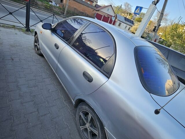 Сірий Деу Сенс, об'ємом двигуна 1.6 л та пробігом 222 тис. км за 1500 $, фото 3 на Automoto.ua