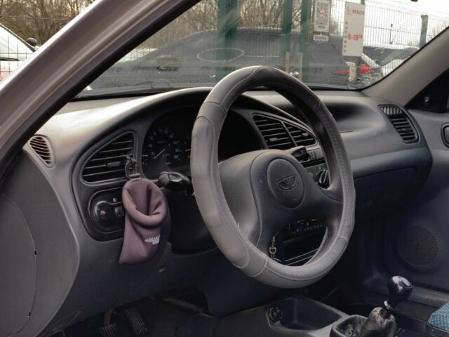 Сірий Деу Сенс, об'ємом двигуна 1.5 л та пробігом 164 тис. км за 1455 $, фото 9 на Automoto.ua