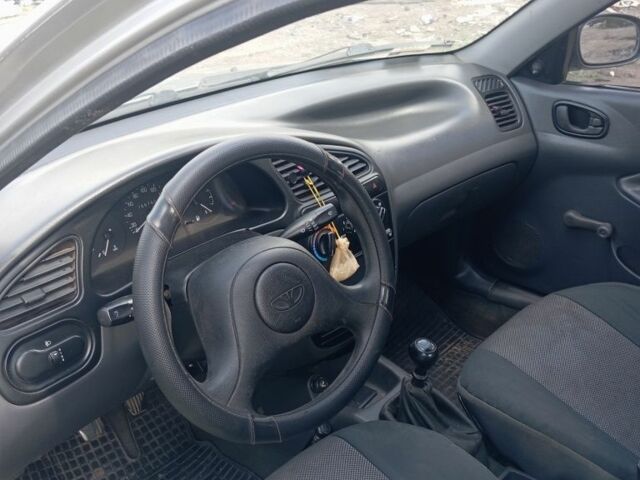 Сірий Деу Сенс, об'ємом двигуна 1.5 л та пробігом 111 тис. км за 1500 $, фото 3 на Automoto.ua