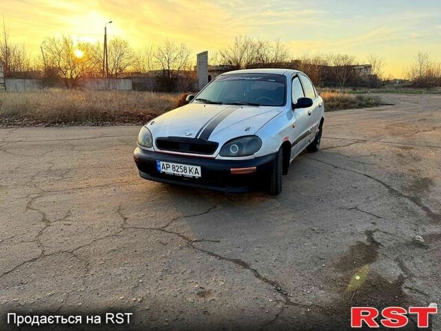 Серый Дэу Сенс, объемом двигателя 1.5 л и пробегом 232 тыс. км за 1112 $, фото 1 на Automoto.ua