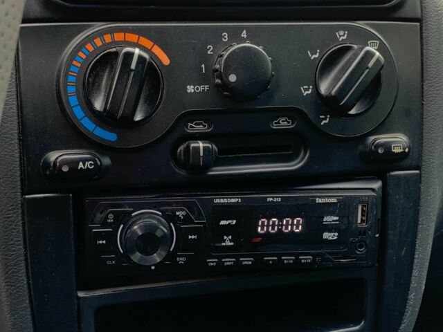 Сірий Деу Сенс, об'ємом двигуна 1.5 л та пробігом 164 тис. км за 1455 $, фото 17 на Automoto.ua