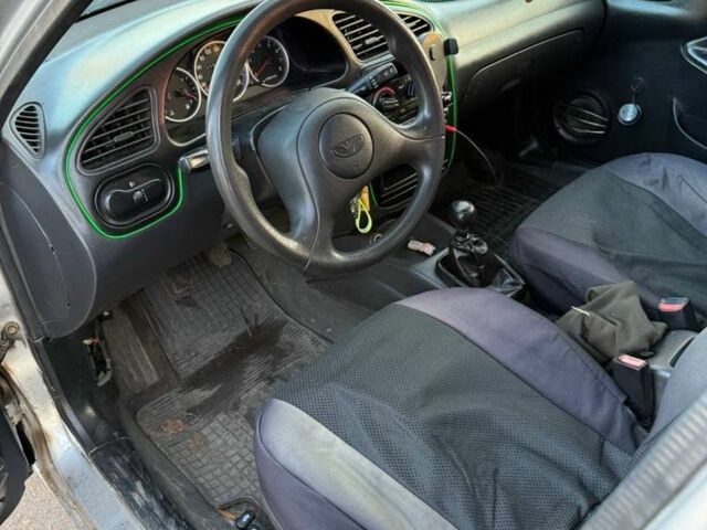 Серый Дэу Сенс, объемом двигателя 1.5 л и пробегом 232 тыс. км за 1112 $, фото 3 на Automoto.ua