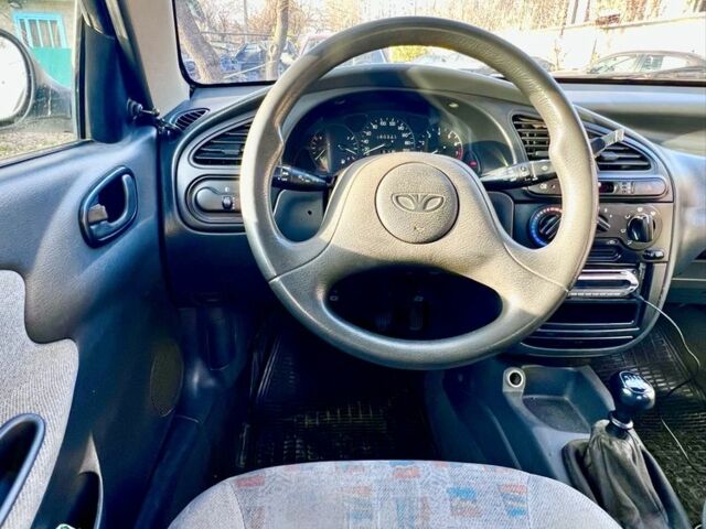 Сірий Деу Сенс, об'ємом двигуна 1.5 л та пробігом 200 тис. км за 2100 $, фото 5 на Automoto.ua