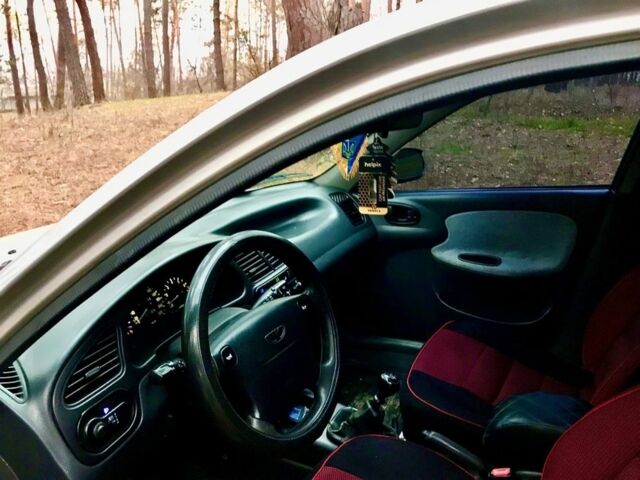 Сірий Деу Сенс, об'ємом двигуна 1.6 л та пробігом 200 тис. км за 900 $, фото 3 на Automoto.ua