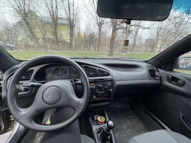 Серый Дэу Сенс, объемом двигателя 1.5 л и пробегом 350 тыс. км за 1200 $, фото 6 на Automoto.ua