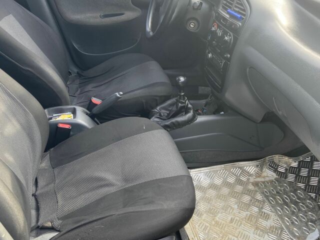 Серый Дэу Сенс, объемом двигателя 1.5 л и пробегом 334 тыс. км за 1800 $, фото 5 на Automoto.ua