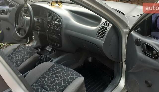 Серый Дэу Сенс, объемом двигателя 1.3 л и пробегом 268 тыс. км за 1500 $, фото 9 на Automoto.ua