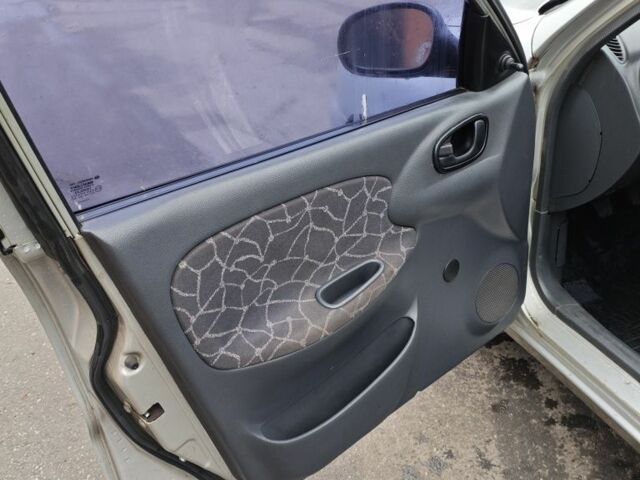 Серый Дэу Сенс, объемом двигателя 1.3 л и пробегом 189 тыс. км за 1200 $, фото 8 на Automoto.ua