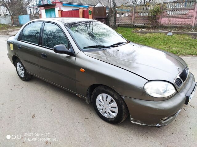 Сірий Деу Сенс, об'ємом двигуна 0 л та пробігом 250 тис. км за 699 $, фото 3 на Automoto.ua