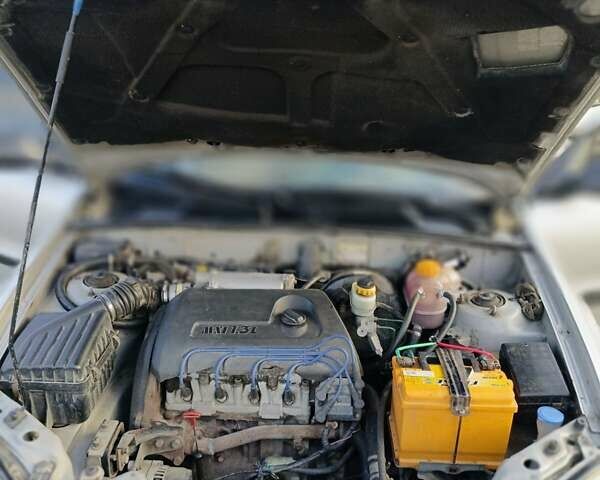 Сірий Деу Сенс, об'ємом двигуна 1.3 л та пробігом 363 тис. км за 2200 $, фото 4 на Automoto.ua