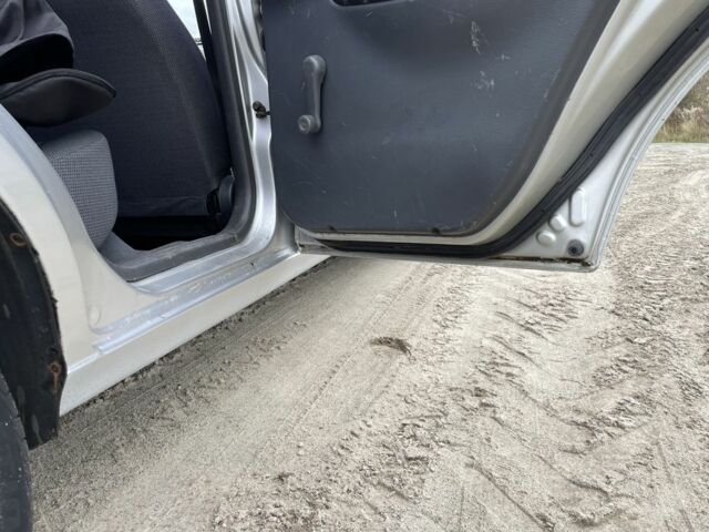 Серый Дэу Сенс, объемом двигателя 1.5 л и пробегом 280 тыс. км за 2300 $, фото 18 на Automoto.ua