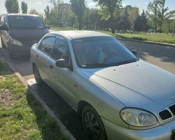 Серый Дэу Сенс, объемом двигателя 1.3 л и пробегом 230 тыс. км за 2200 $, фото 2 на Automoto.ua