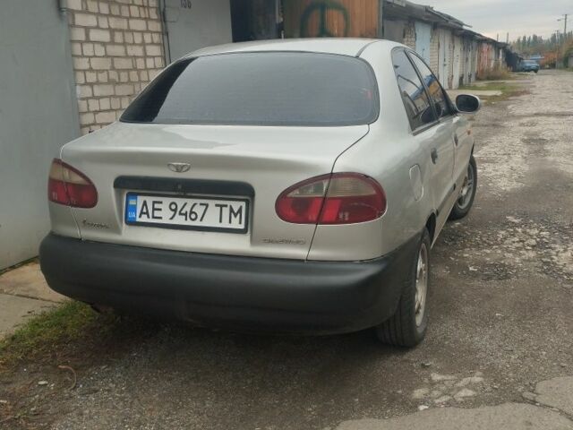 Серый Дэу Сенс, объемом двигателя 1.5 л и пробегом 370 тыс. км за 230 $, фото 1 на Automoto.ua