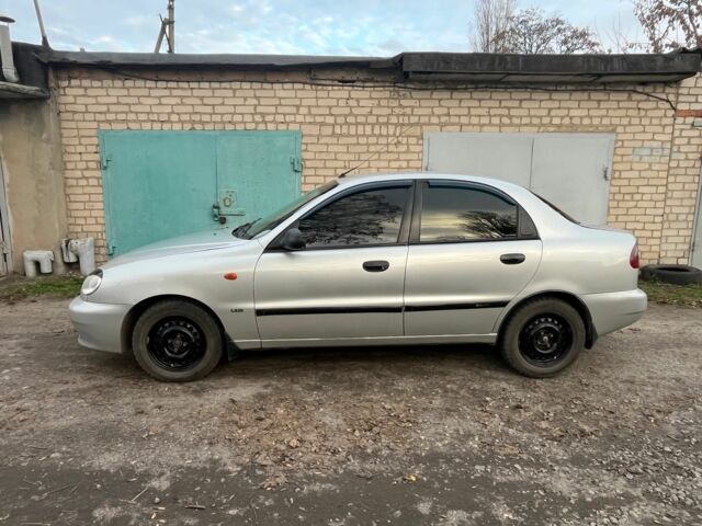 Серый Дэу Сенс, объемом двигателя 1.3 л и пробегом 250 тыс. км за 2000 $, фото 3 на Automoto.ua