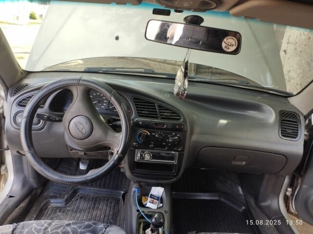 Серый Дэу Сенс, объемом двигателя 1.5 л и пробегом 370 тыс. км за 230 $, фото 3 на Automoto.ua