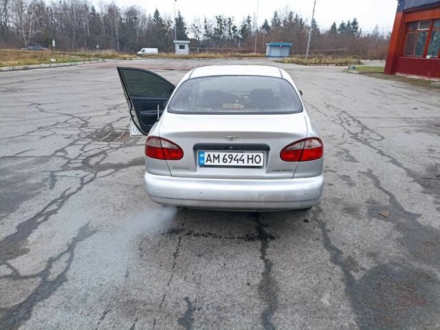 Серый Дэу Сенс, объемом двигателя 1.5 л и пробегом 306 тыс. км за 2000 $, фото 3 на Automoto.ua