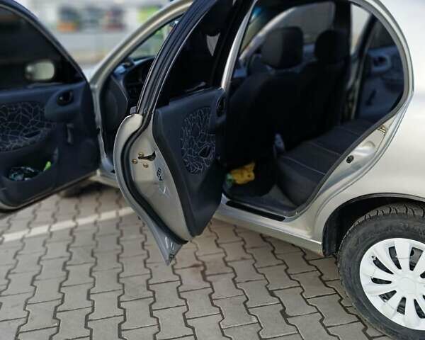 Сірий Деу Сенс, об'ємом двигуна 1.3 л та пробігом 363 тис. км за 2200 $, фото 1 на Automoto.ua