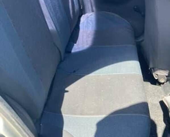 Серый Дэу Сенс, объемом двигателя 1.3 л и пробегом 420 тыс. км за 1300 $, фото 3 на Automoto.ua