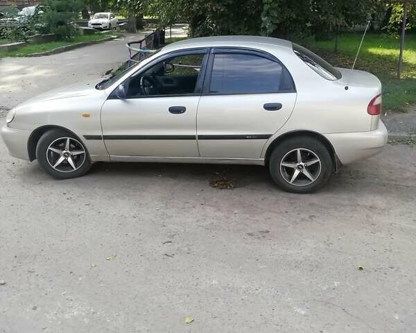 Сірий Деу Сенс, об'ємом двигуна 1.3 л та пробігом 300 тис. км за 2300 $, фото 6 на Automoto.ua