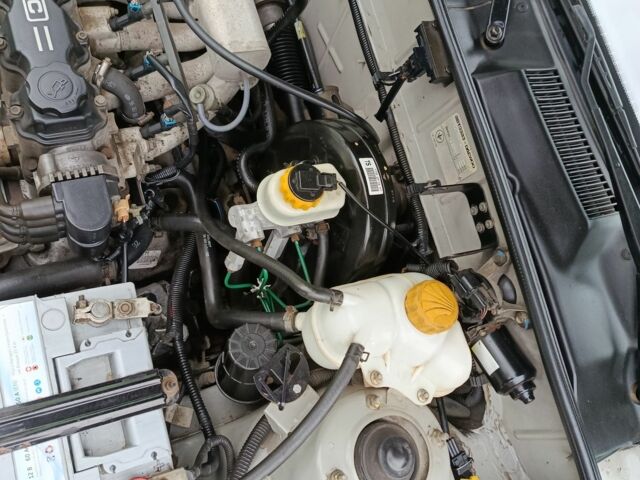 Деу Сенс 2002 у Золотоноше на Automoto.ua Сірий Деу Сенс, об'ємом двигуна 1.5 л та пробігом 115 тис. км за 2950 $, фото 11 на Automoto.ua