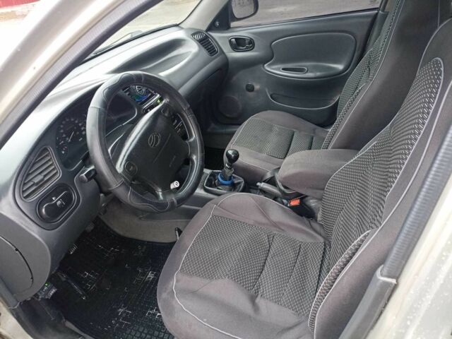 Серый Дэу Сенс, объемом двигателя 1.5 л и пробегом 306 тыс. км за 2000 $, фото 8 на Automoto.ua