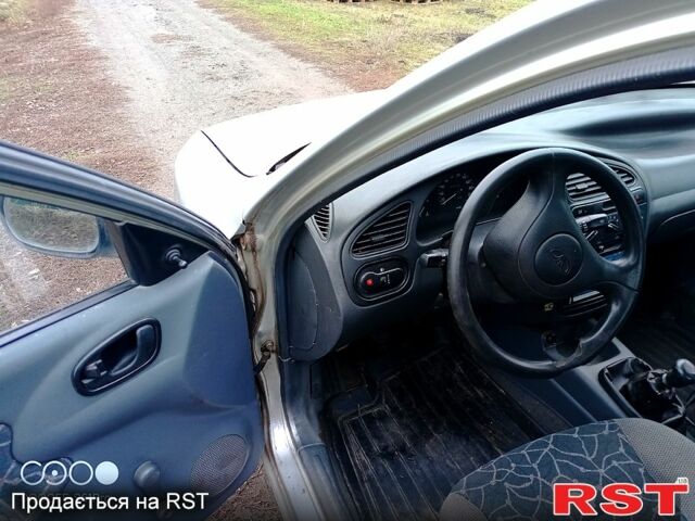 Серый Дэу Сенс, объемом двигателя 1.3 л и пробегом 190 тыс. км за 1300 $, фото 2 на Automoto.ua