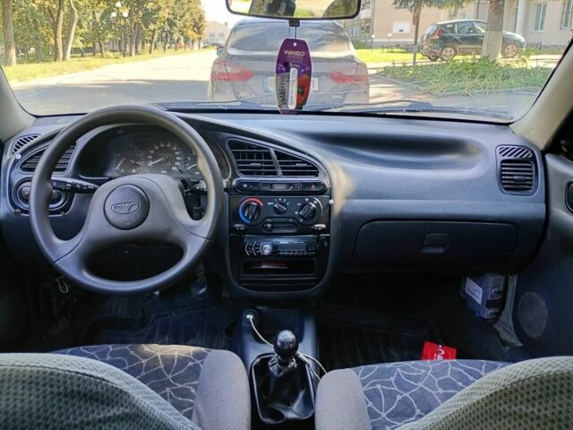 Сірий Деу Сенс, об'ємом двигуна 1.5 л та пробігом 220 тис. км за 1850 $, фото 5 на Automoto.ua