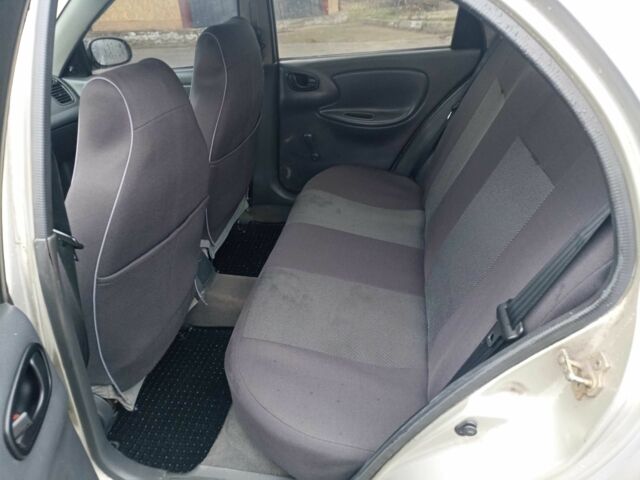 Серый Дэу Сенс, объемом двигателя 1.5 л и пробегом 306 тыс. км за 2000 $, фото 7 на Automoto.ua