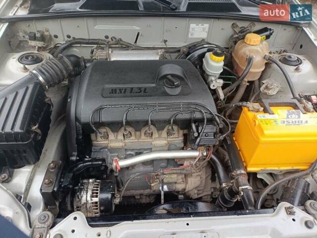 Серый Дэу Сенс, объемом двигателя 1.3 л и пробегом 179 тыс. км за 2700 $, фото 14 на Automoto.ua