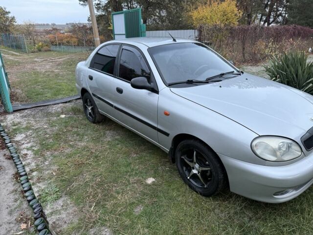 Деу Сенс 2003 у Синельниковом на Automoto.ua Сірий Деу Сенс, об'ємом двигуна 1.5 л та пробігом 150 тис. км за 2300 $, фото 2 на Automoto.ua