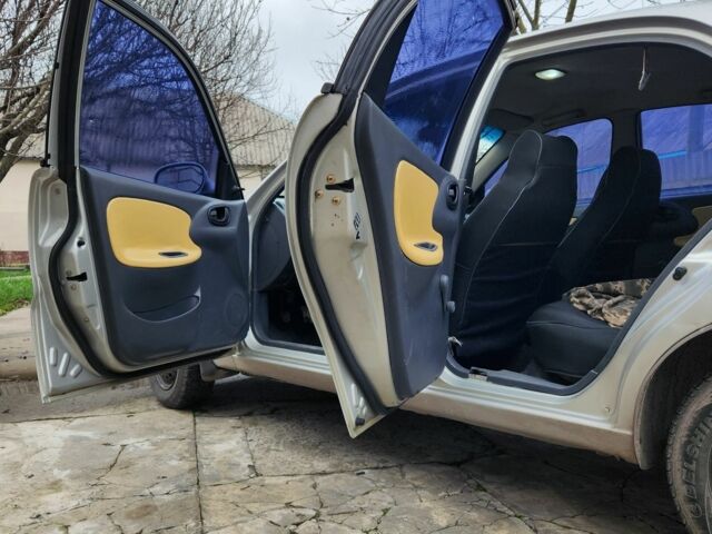 Серый Дэу Сенс, объемом двигателя 1.5 л и пробегом 320 тыс. км за 2500 $, фото 5 на Automoto.ua