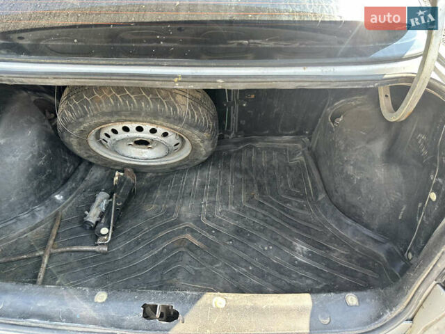 Сірий Деу Сенс, об'ємом двигуна 1.3 л та пробігом 152 тис. км за 1000 $, фото 5 на Automoto.ua