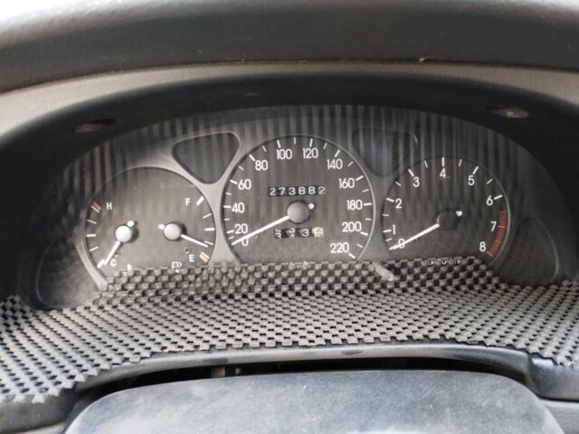 Сірий Деу Сенс, об'ємом двигуна 1.5 л та пробігом 274 тис. км за 728 $, фото 3 на Automoto.ua