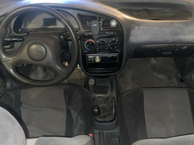 Сірий Деу Сенс, об'ємом двигуна 1.3 л та пробігом 250 тис. км за 800 $, фото 5 на Automoto.ua