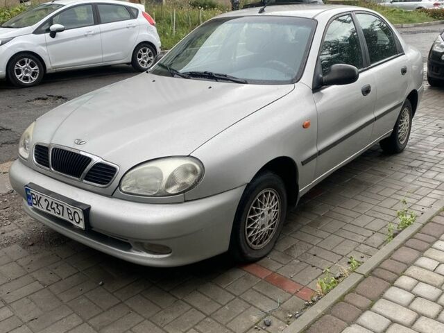 Сірий Деу Сенс, об'ємом двигуна 1.5 л та пробігом 155 тис. км за 1400 $, фото 1 на Automoto.ua