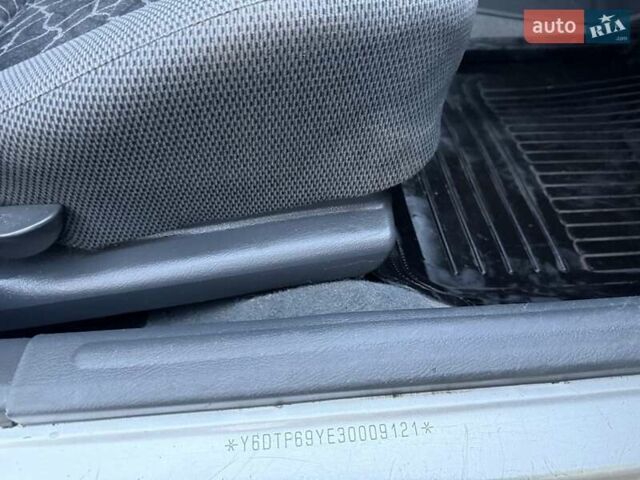 Деу Сенс 2003 у Синельниковом на Automoto.ua Сірий Деу Сенс, об'ємом двигуна 1.5 л та пробігом 150 тис. км за 2300 $, фото 9 на Automoto.ua