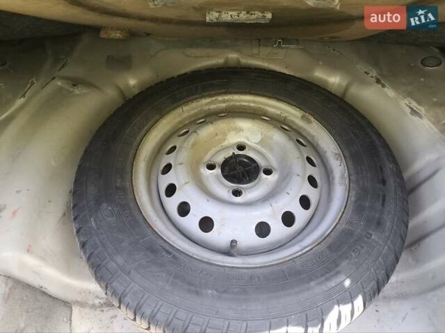 Серый Дэу Сенс, объемом двигателя 1.3 л и пробегом 192 тыс. км за 2000 $, фото 12 на Automoto.ua