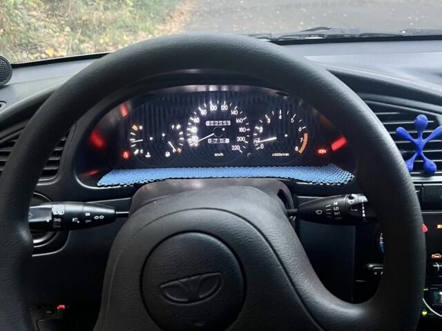 Сірий Деу Сенс, об'ємом двигуна 1.5 л та пробігом 220 тис. км за 2200 $, фото 1 на Automoto.ua