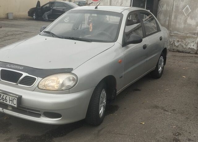 Сірий Деу Сенс, об'ємом двигуна 1.3 л та пробігом 166 тис. км за 2000 $, фото 1 на Automoto.ua