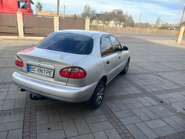 Серый Дэу Сенс, объемом двигателя 1.5 л и пробегом 300 тыс. км за 1899 $, фото 3 на Automoto.ua