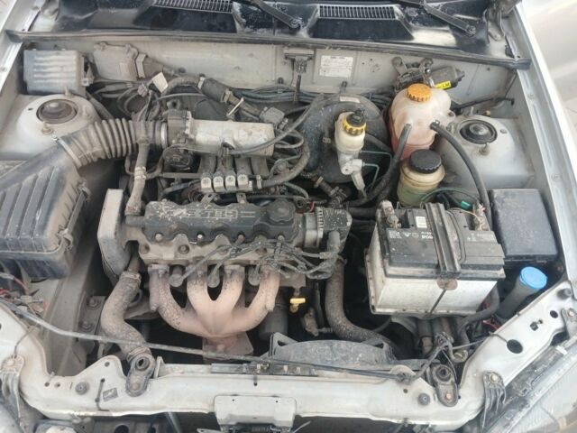 Серый Дэу Сенс, объемом двигателя 1.5 л и пробегом 300 тыс. км за 1899 $, фото 14 на Automoto.ua