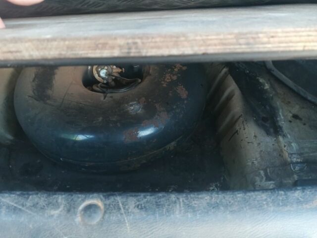 Сірий Деу Сенс, об'ємом двигуна 1.5 л та пробігом 270 тис. км за 2500 $, фото 13 на Automoto.ua