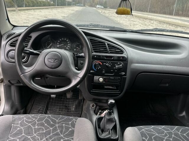 Серый Дэу Сенс, объемом двигателя 1.5 л и пробегом 164 тыс. км за 2550 $, фото 9 на Automoto.ua