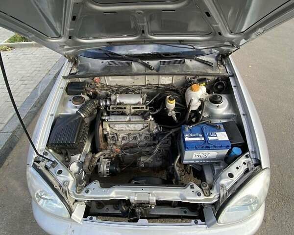 Сірий Деу Сенс, об'ємом двигуна 1.3 л та пробігом 228 тис. км за 1900 $, фото 4 на Automoto.ua