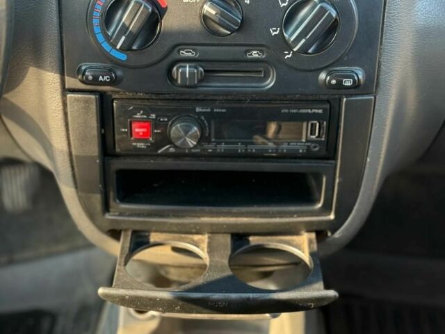 Серый Дэу Сенс, объемом двигателя 1.5 л и пробегом 237 тыс. км за 2400 $, фото 8 на Automoto.ua