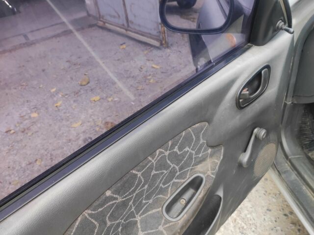 Серый Дэу Сенс, объемом двигателя 1.5 л и пробегом 470 тыс. км за 1500 $, фото 2 на Automoto.ua