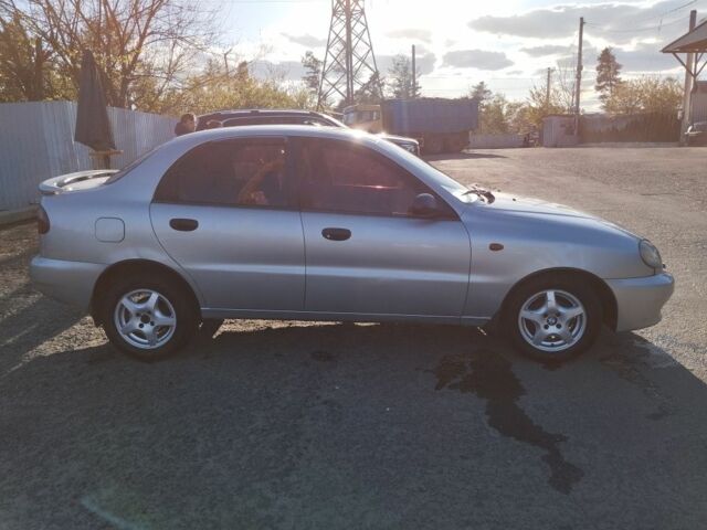 Серый Дэу Сенс, объемом двигателя 1.5 л и пробегом 350 тыс. км за 1550 $, фото 3 на Automoto.ua