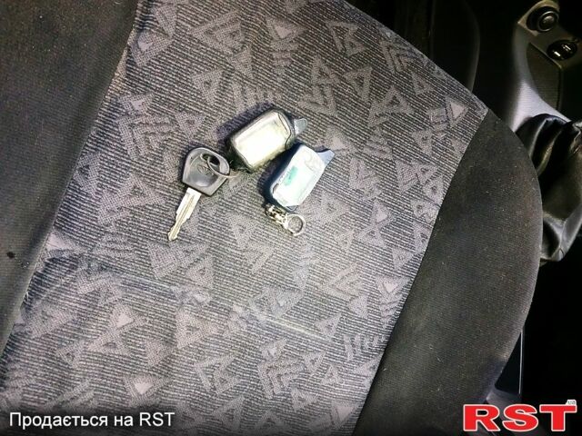 Серый Дэу Сенс, объемом двигателя 1.3 л и пробегом 300 тыс. км за 1650 $, фото 8 на Automoto.ua