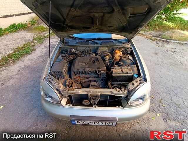Серый Дэу Сенс, объемом двигателя 1.3 л и пробегом 200 тыс. км за 1900 $, фото 1 на Automoto.ua